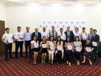 Сотрудники ООО «Азтелеком» удостоены сертификатов