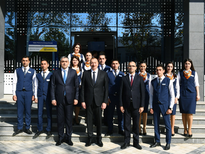 Президент Ильхам Алиев принял участие в мероприятии по случаю открытия Центра обслуживания «Шебеке» в Агдашском районном телекоммуникационном узле